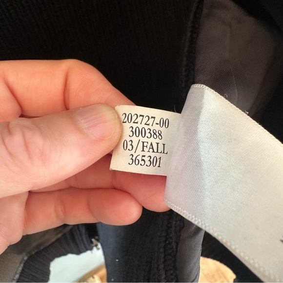 Vintage Banana Republic Goat Leather Wool
Ribbed Y2K Bomber Jacket Black XS - Picture 6 of 9